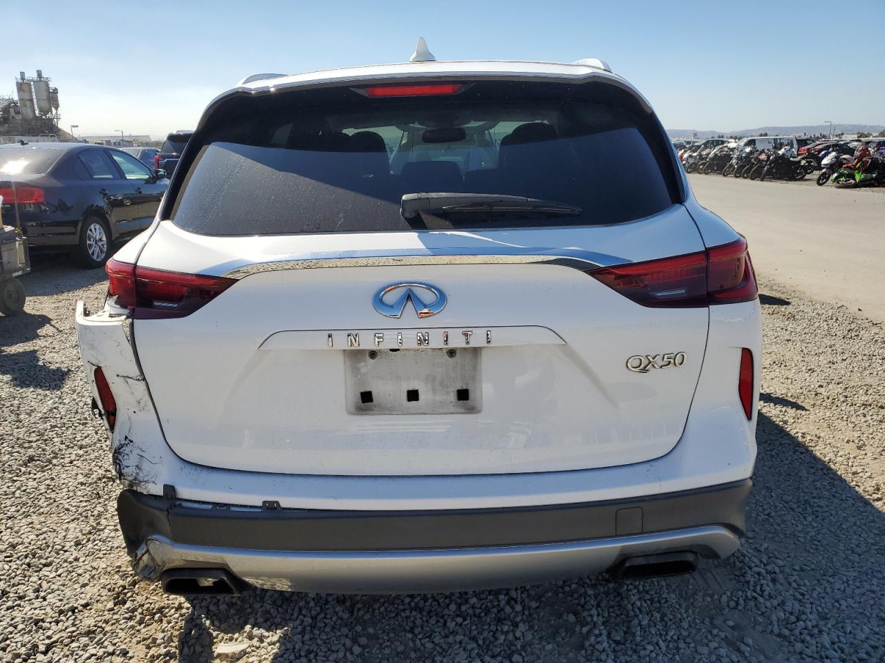 INFINITI QX50 ESSENTIAL