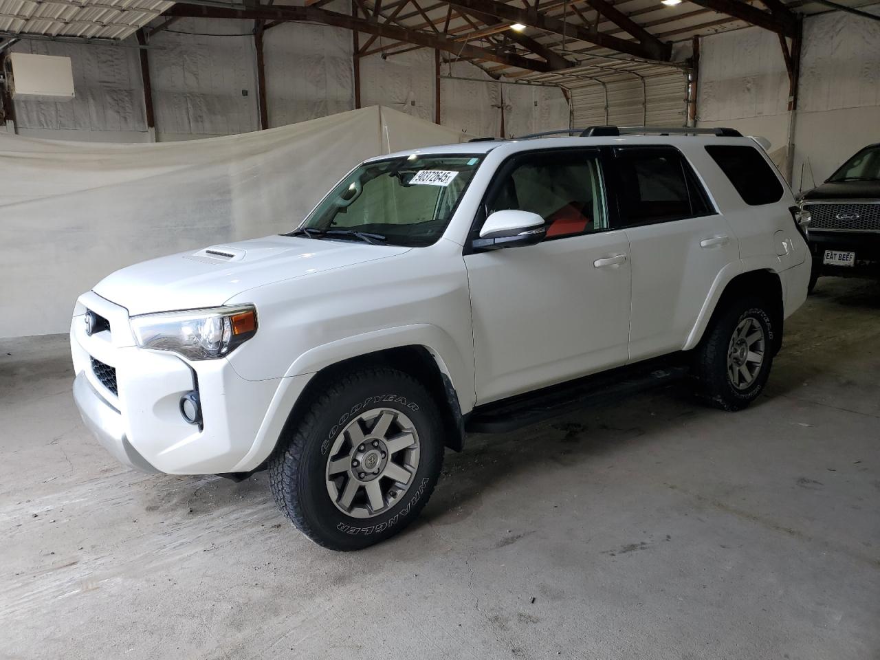 TOYOTA 4RUNNER SR5/SR5 PREMIUM