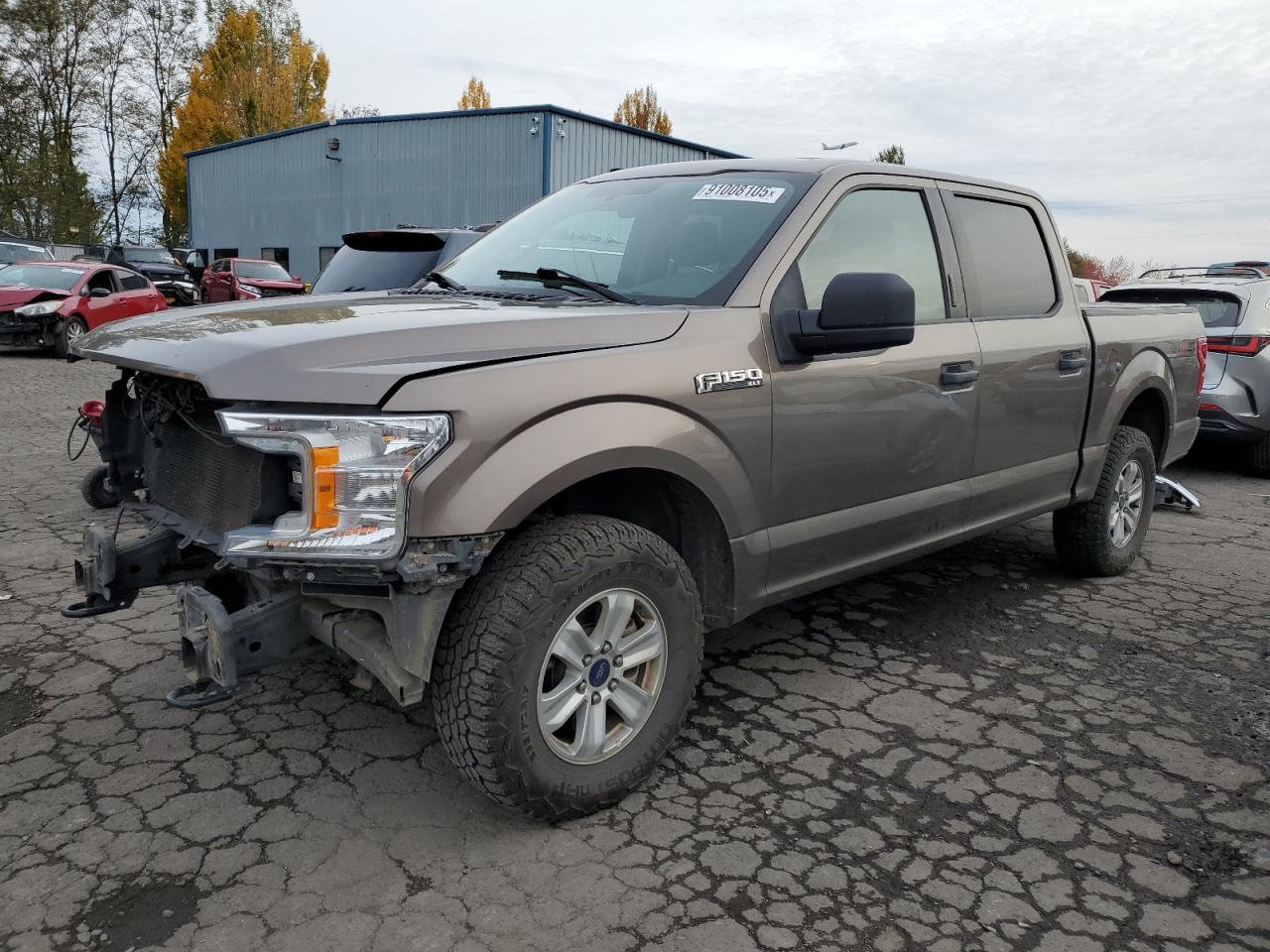 FORD F-150 SUPERCREW