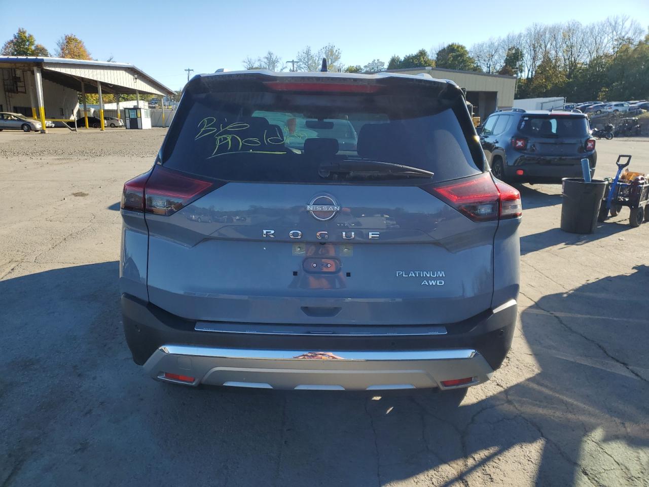 NISSAN ROGUE PLATINUM