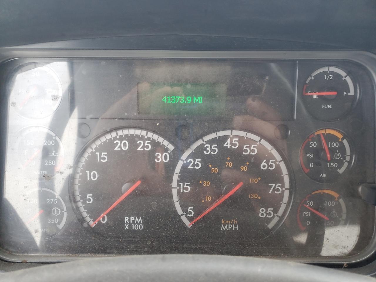 Lot #3293305426 2015 FREIGHTLINER M2 112 MED