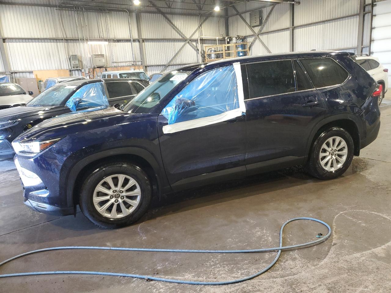 TOYOTA HIGHLANDER XLE