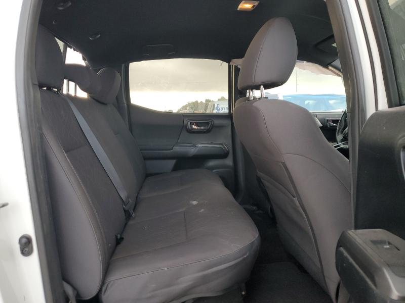 2017 TOYOTA TACOMA DOU 5TFCZ5AN9HX077897