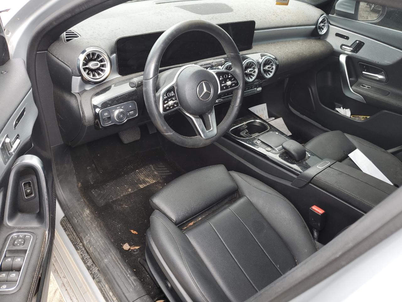 MERCEDES-BENZ A-CLASS 220