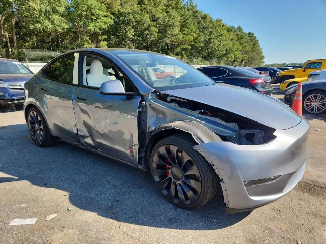 2024 TESLA MODEL Y - 7SAYGDEF7RA288942