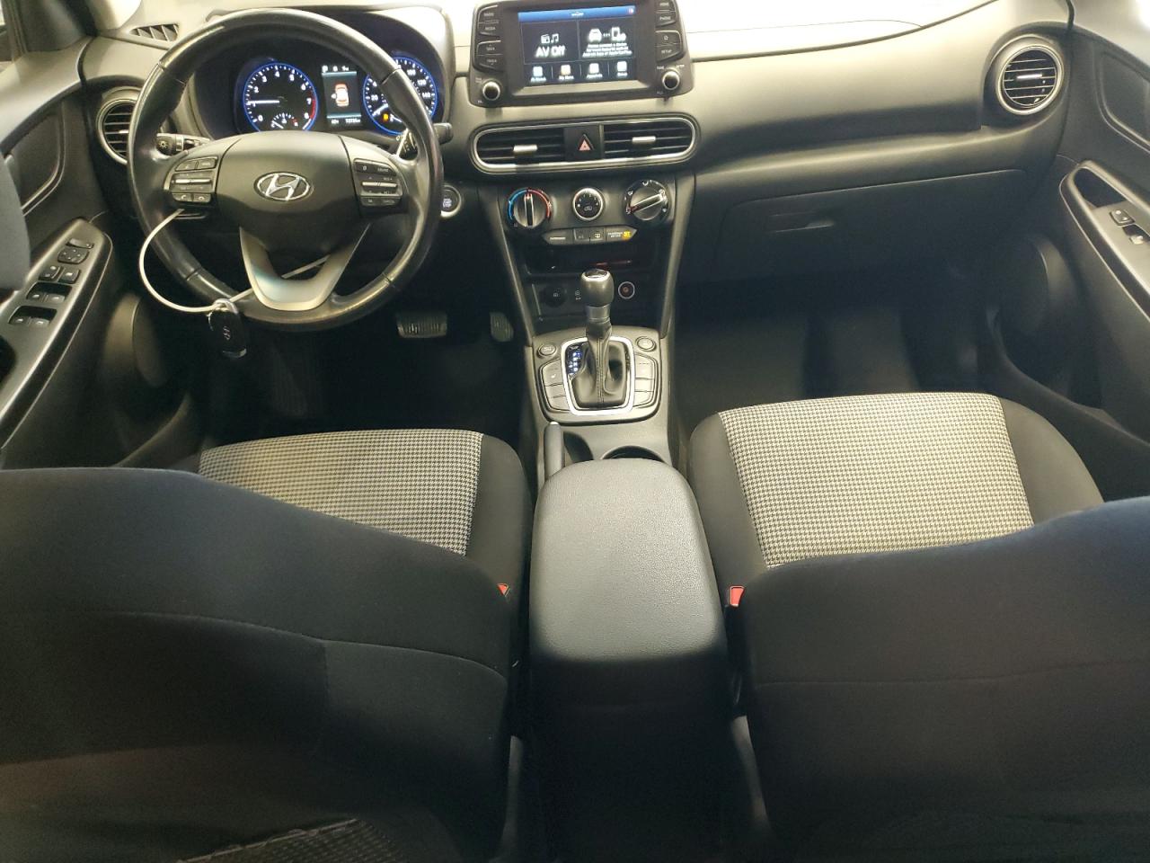 HYUNDAI KONA SEL PLUS