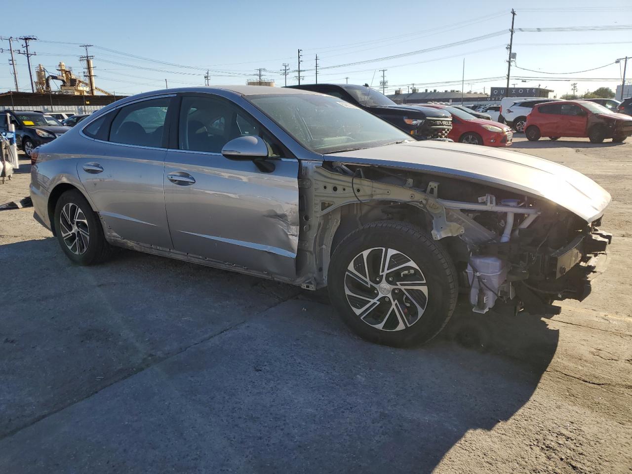 HYUNDAI SONATA HYBRID