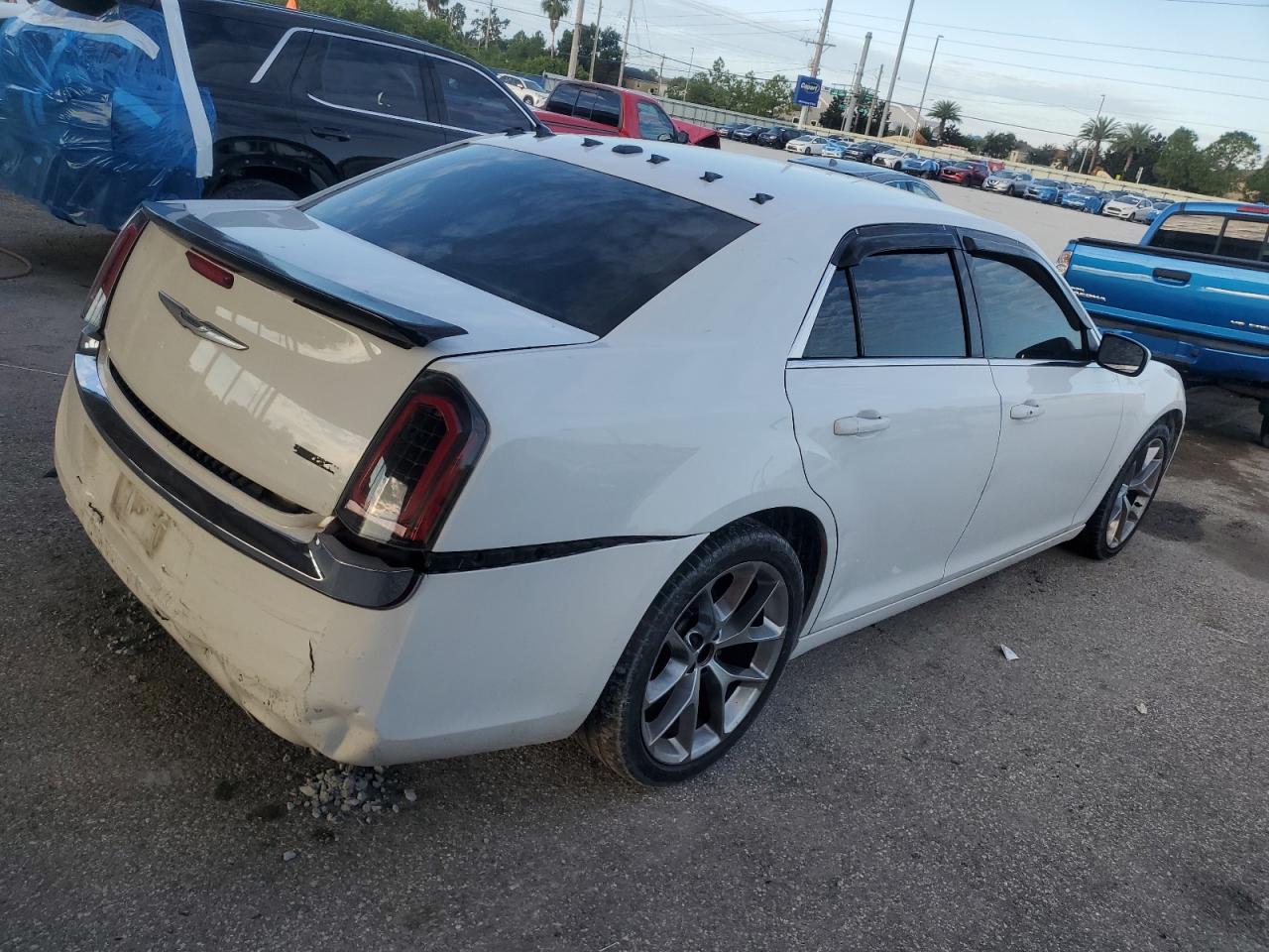 CHRYSLER 300
