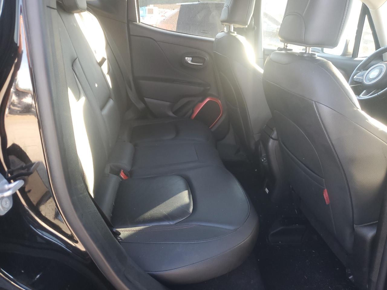 JEEP RENEGADE TRAILHAWK