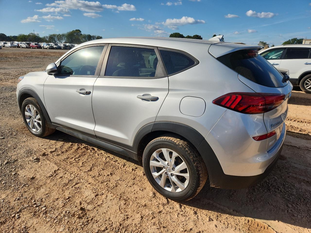 HYUNDAI TUCSON SE