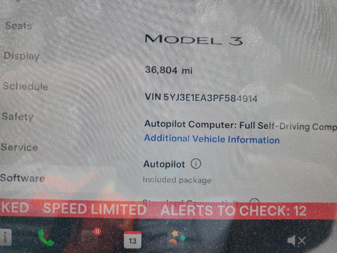 TESLA MODEL 3
