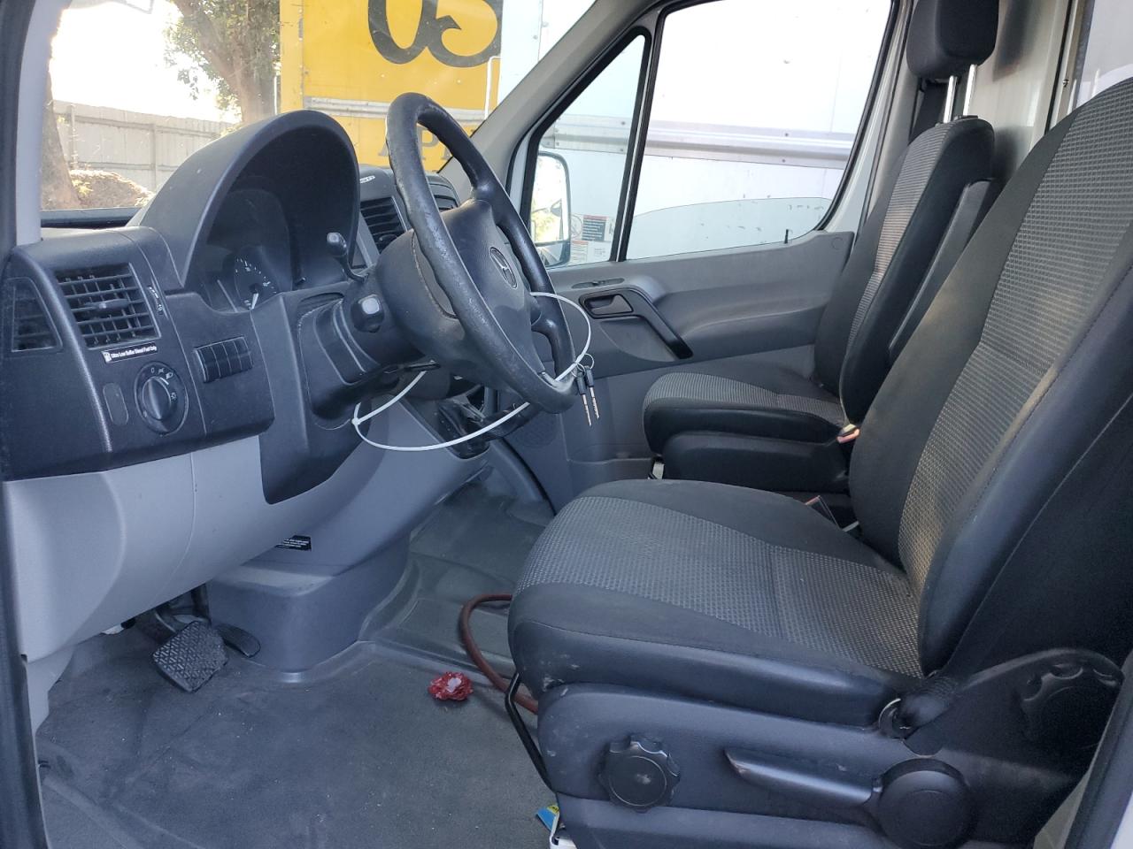 MERCEDES-BENZ SPRINTER 3500