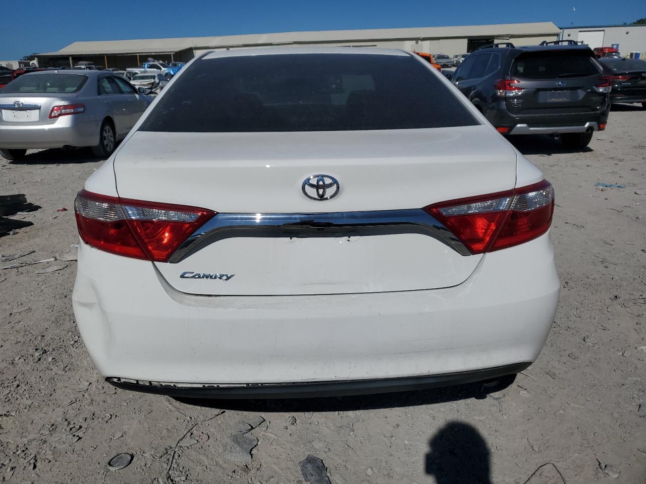 TOYOTA CAMRY LE