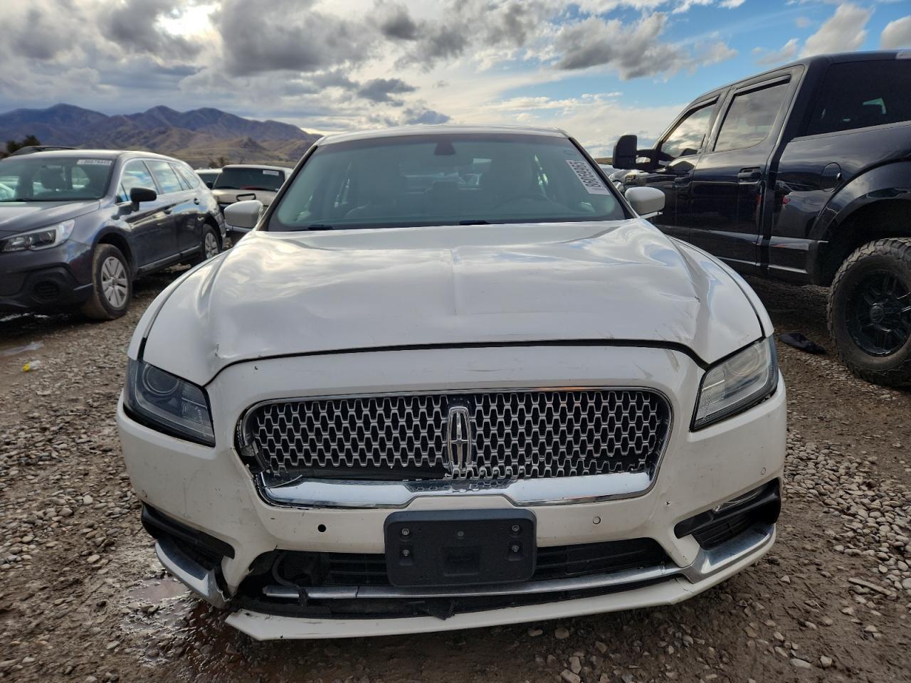 LINCOLN CONTINENTAL PREMIERE