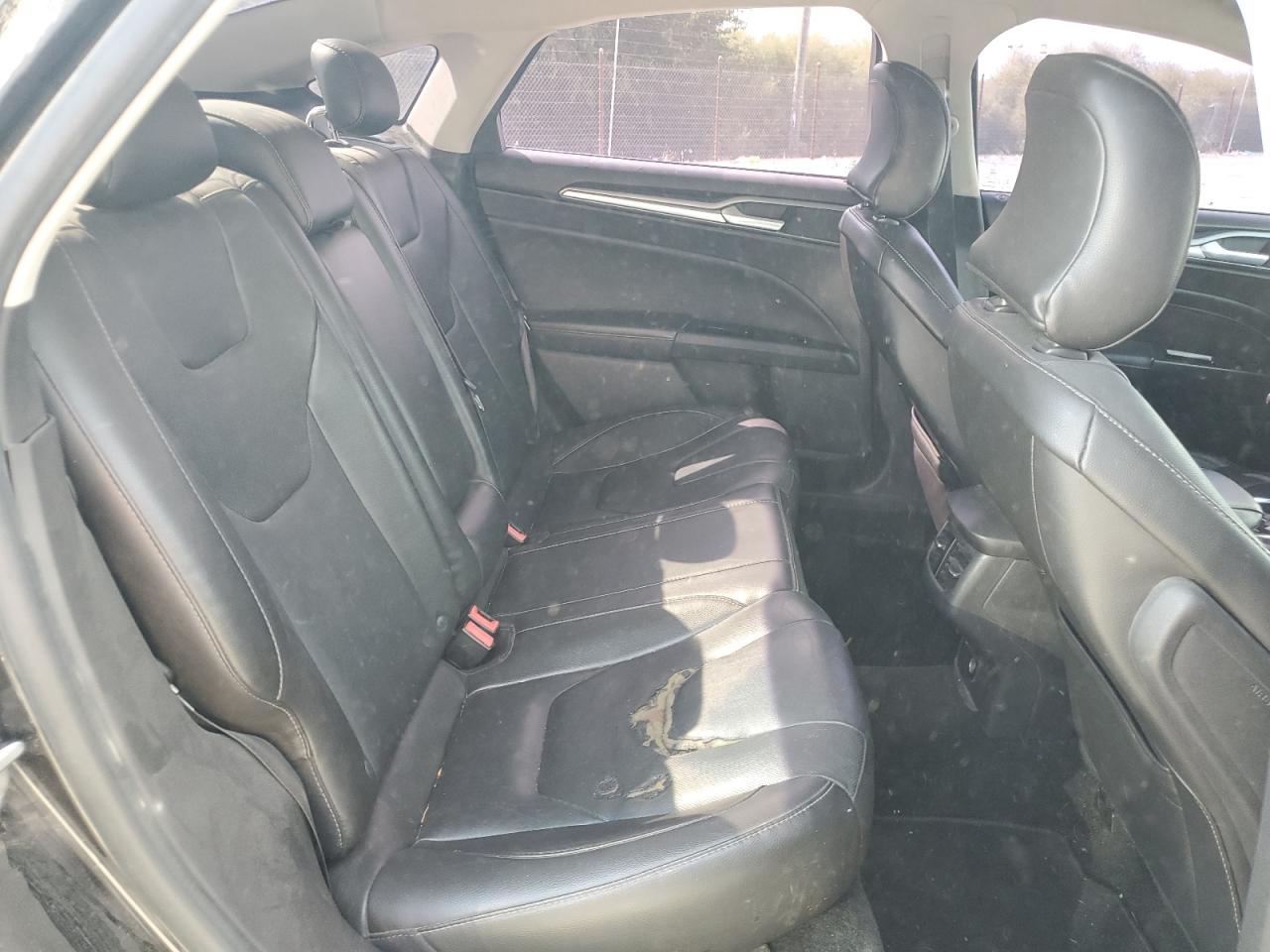 FORD FUSION TITANIUM