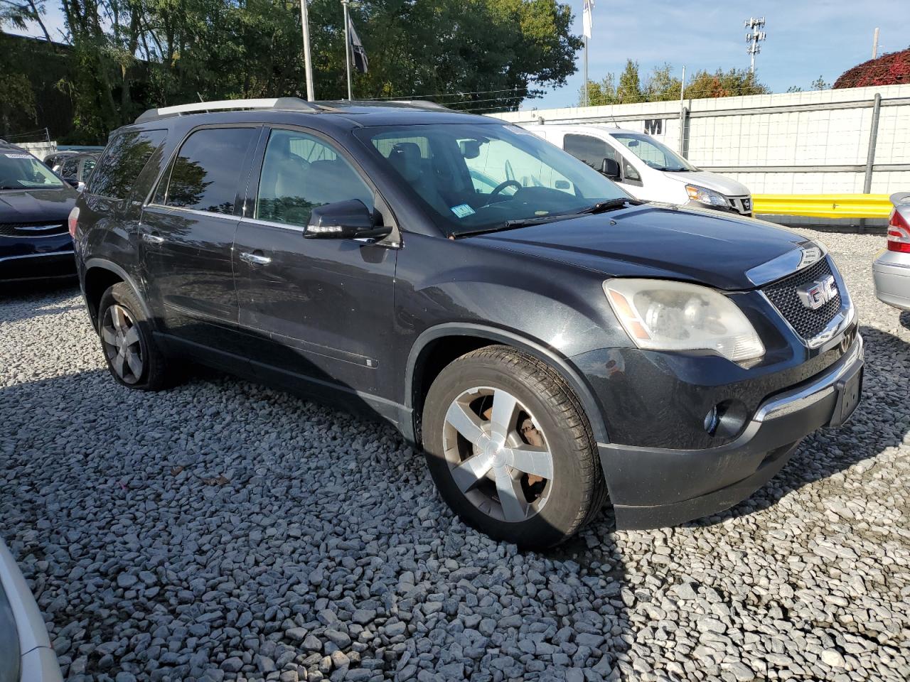 GMC ACADIA SLT-1