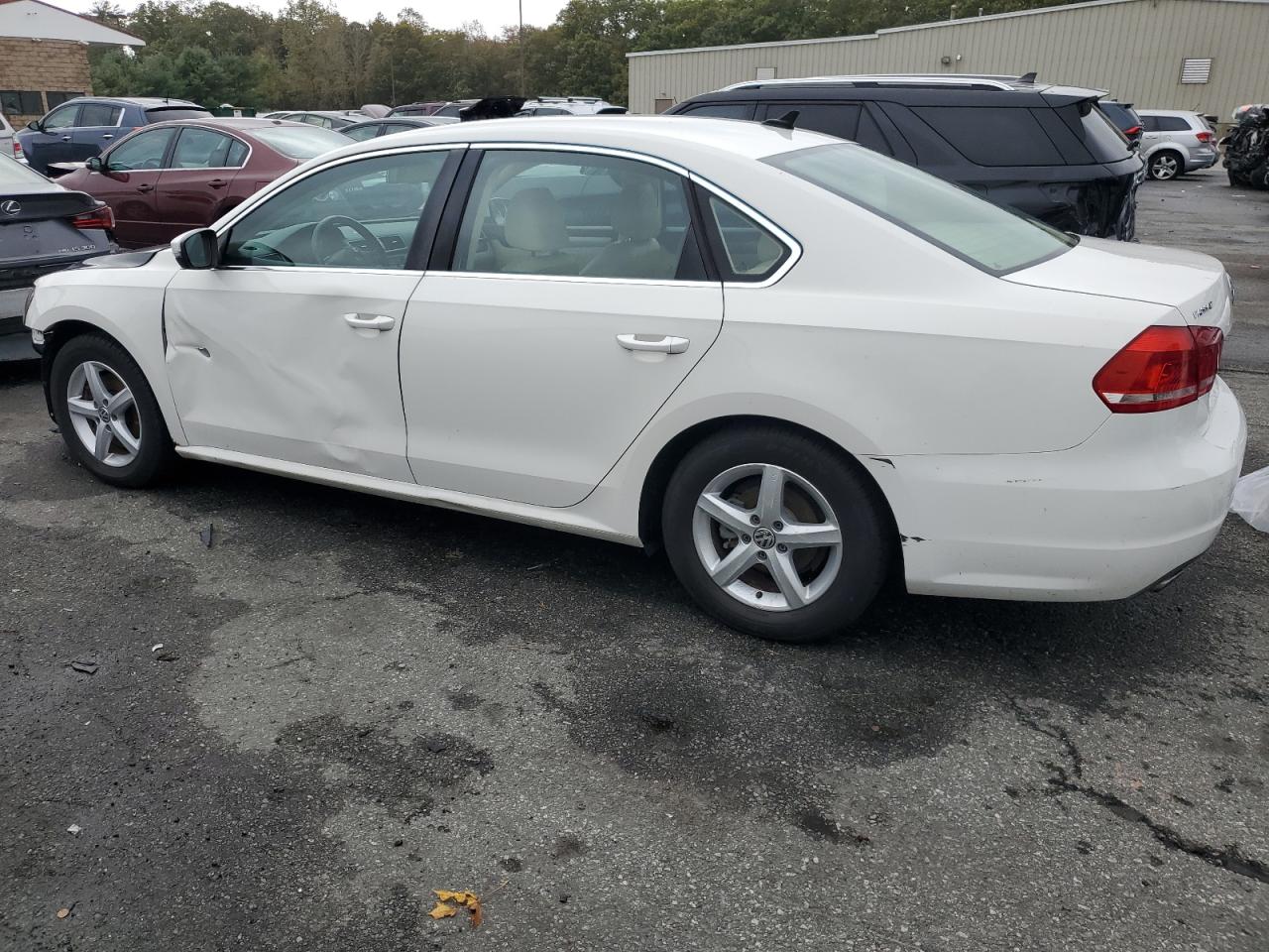 Lot #3265889223 2014 VOLKSWAGEN PASSAT SE