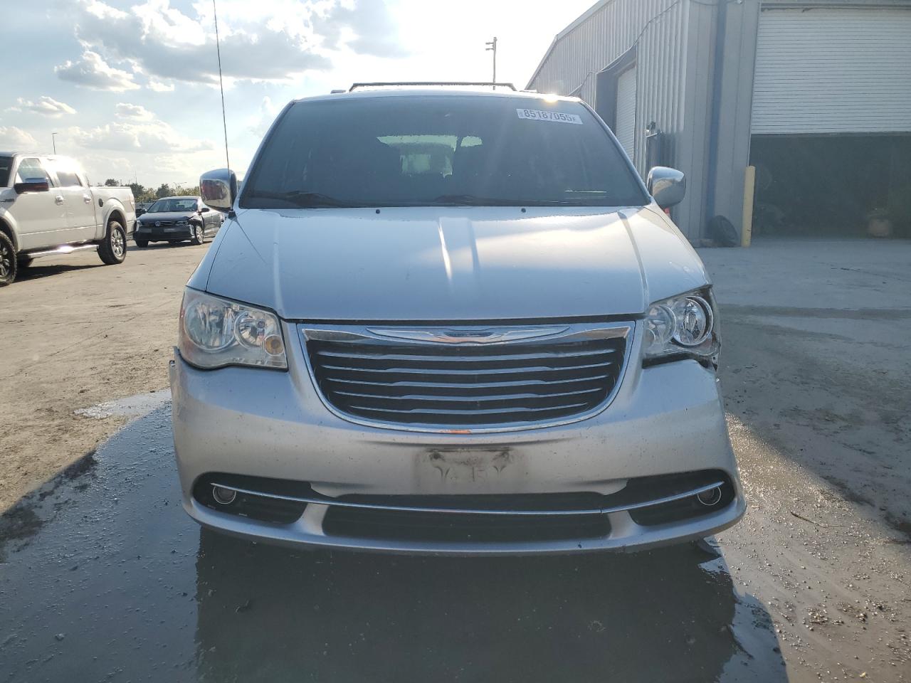 CHRYSLER TOWN & COUNTRY TOURING