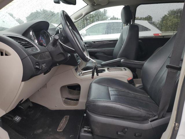 2016 CHRYSLER TOWN & COU 2C4RC1CGXGR121034