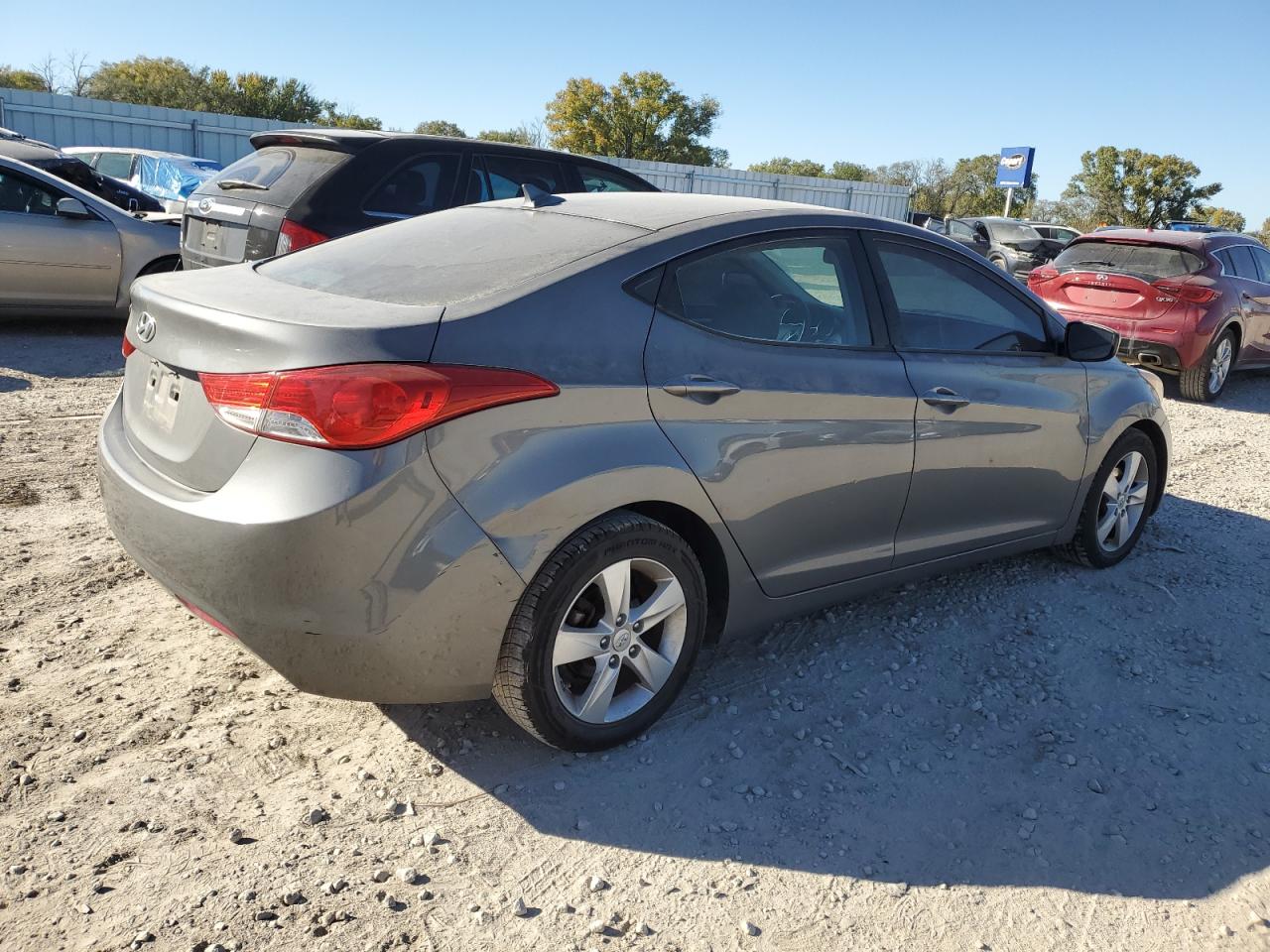 HYUNDAI ELANTRA GLS