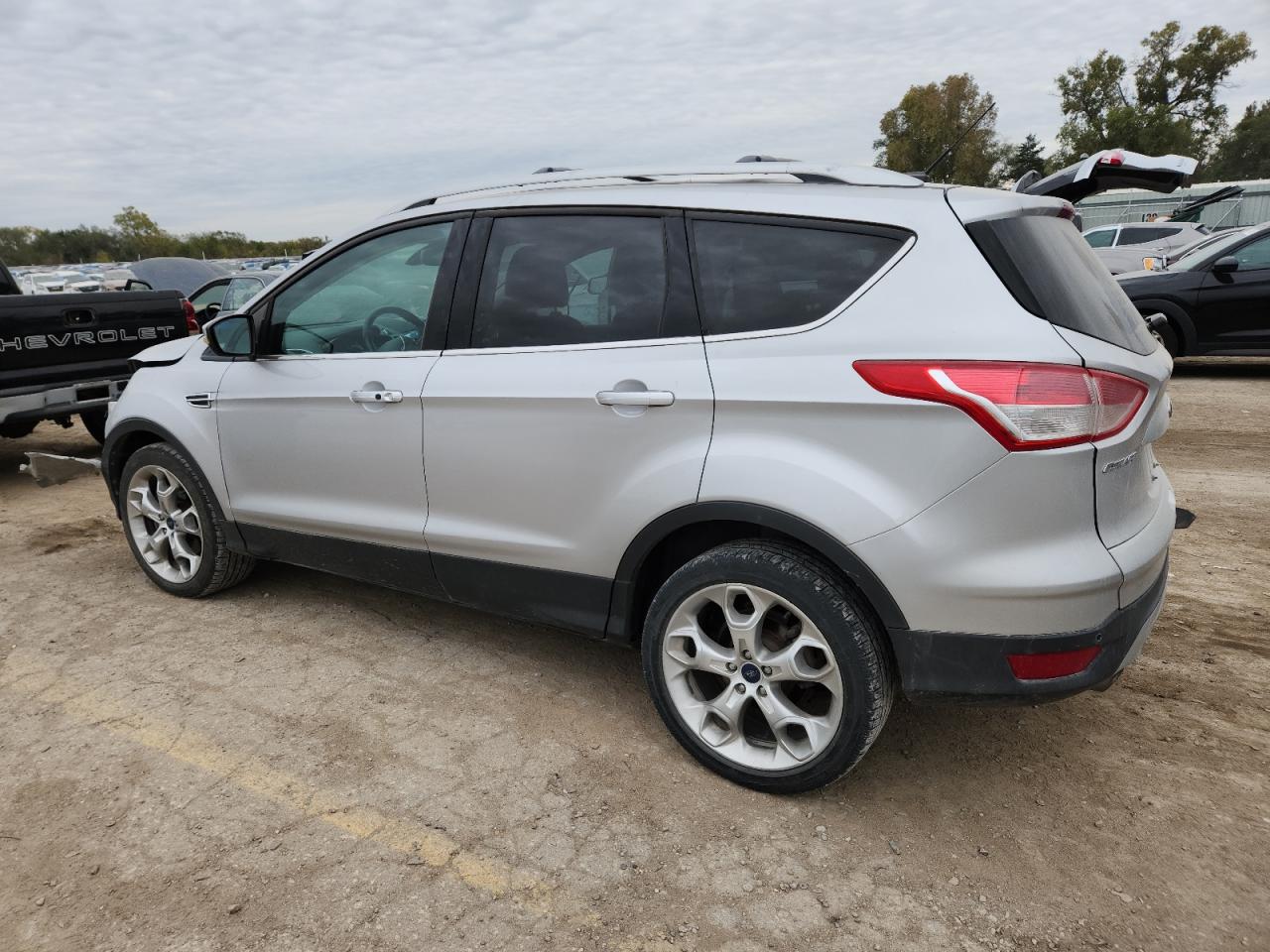 FORD ESCAPE TITANIUM