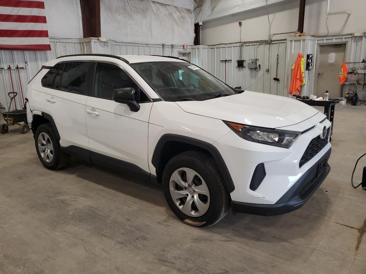 TOYOTA RAV4 LE
