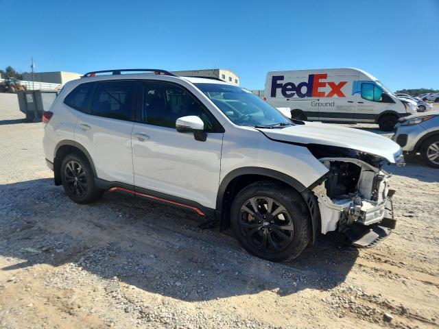 2019 SUBARU FORESTER S - JF2SKAPC9KH567600