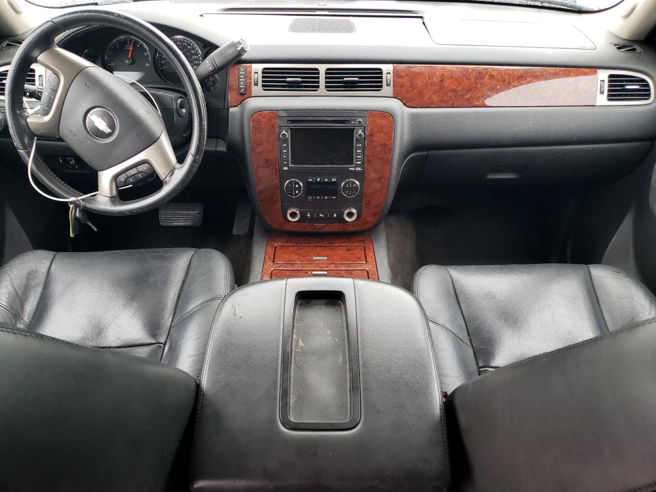 CHEVROLET SUBURBAN K1500 LTZ