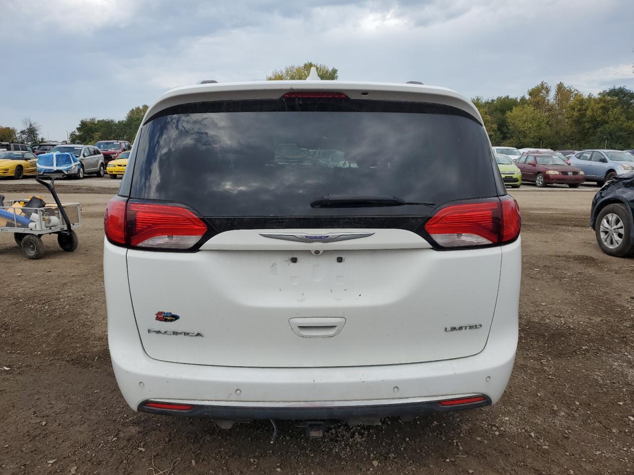 CHRYSLER PACIFICA LIMITED