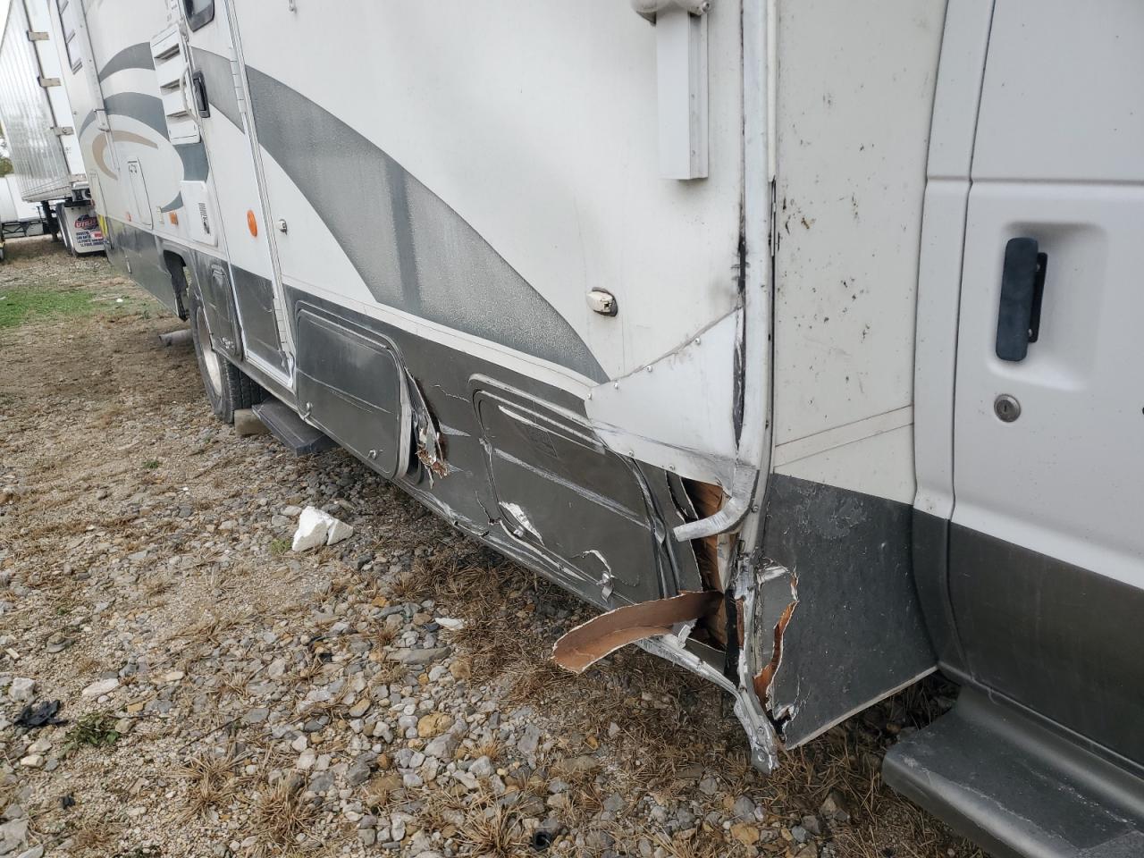 Lot #3286784901 2002 FORD ECONOLINE