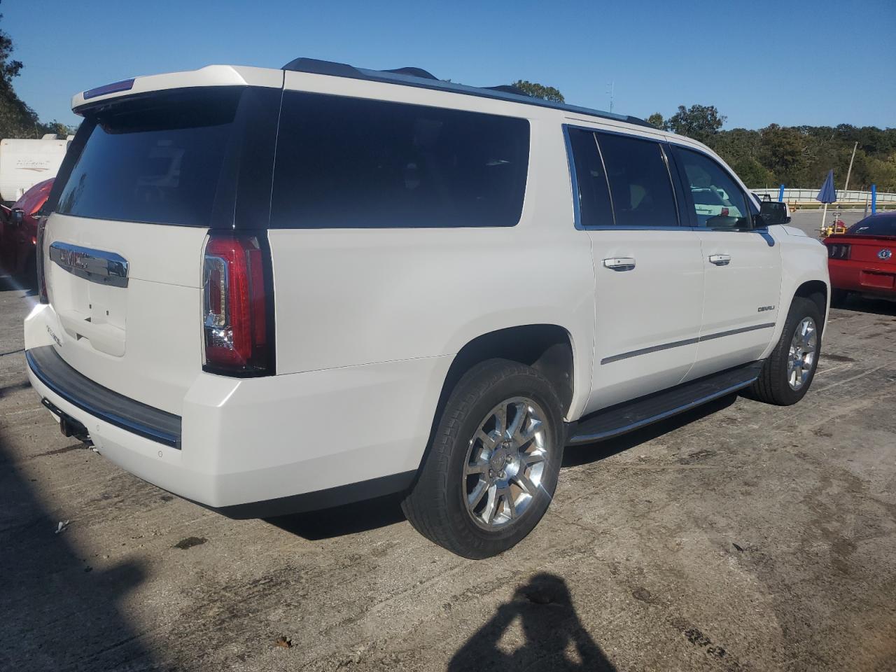 GMC YUKON DENALI