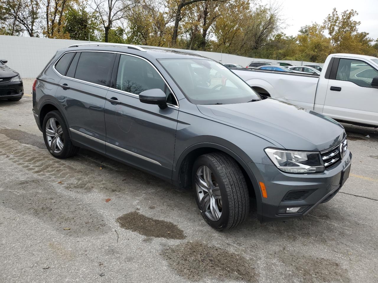 VOLKSWAGEN TIGUAN SE