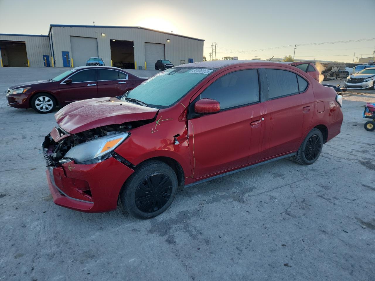 MITSUBISHI MIRAGE G4 ES