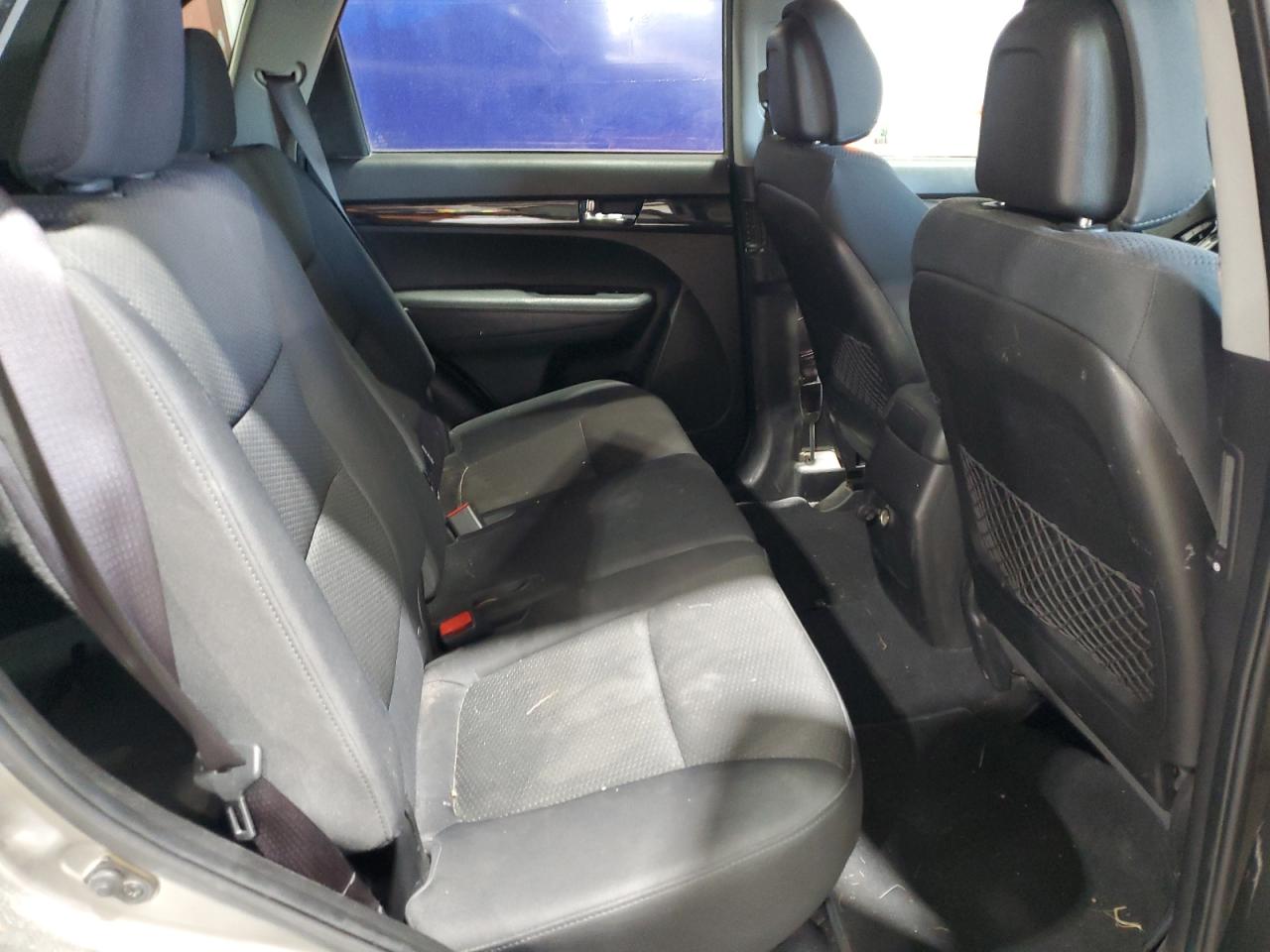 KIA SORENTO BASE