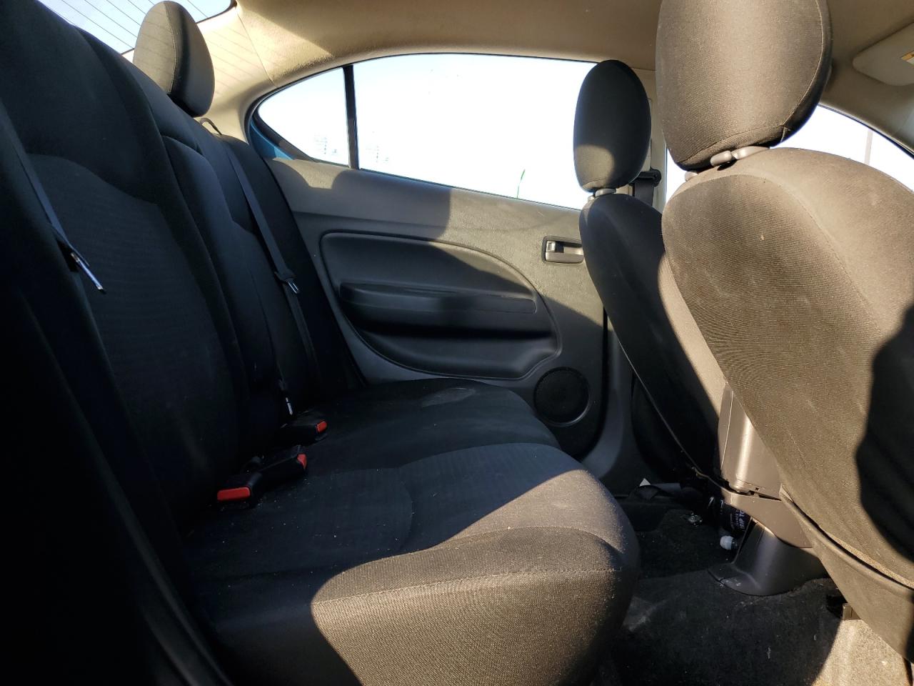 MITSUBISHI MIRAGE G4 ES