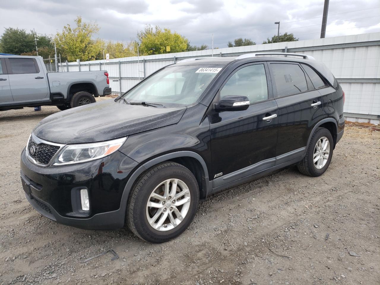 KIA SORENTO LX