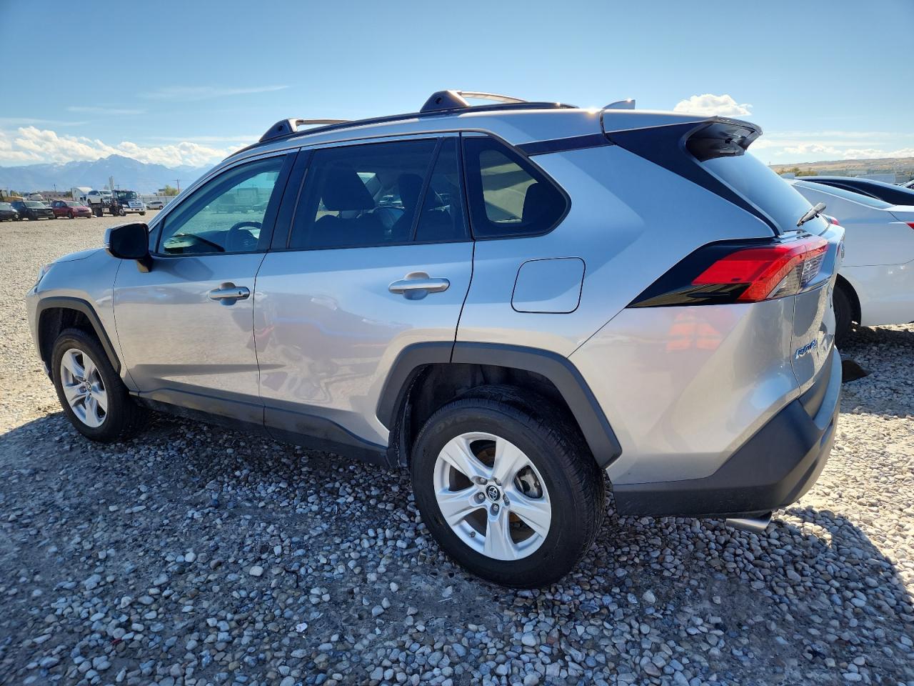 TOYOTA RAV4 XLE