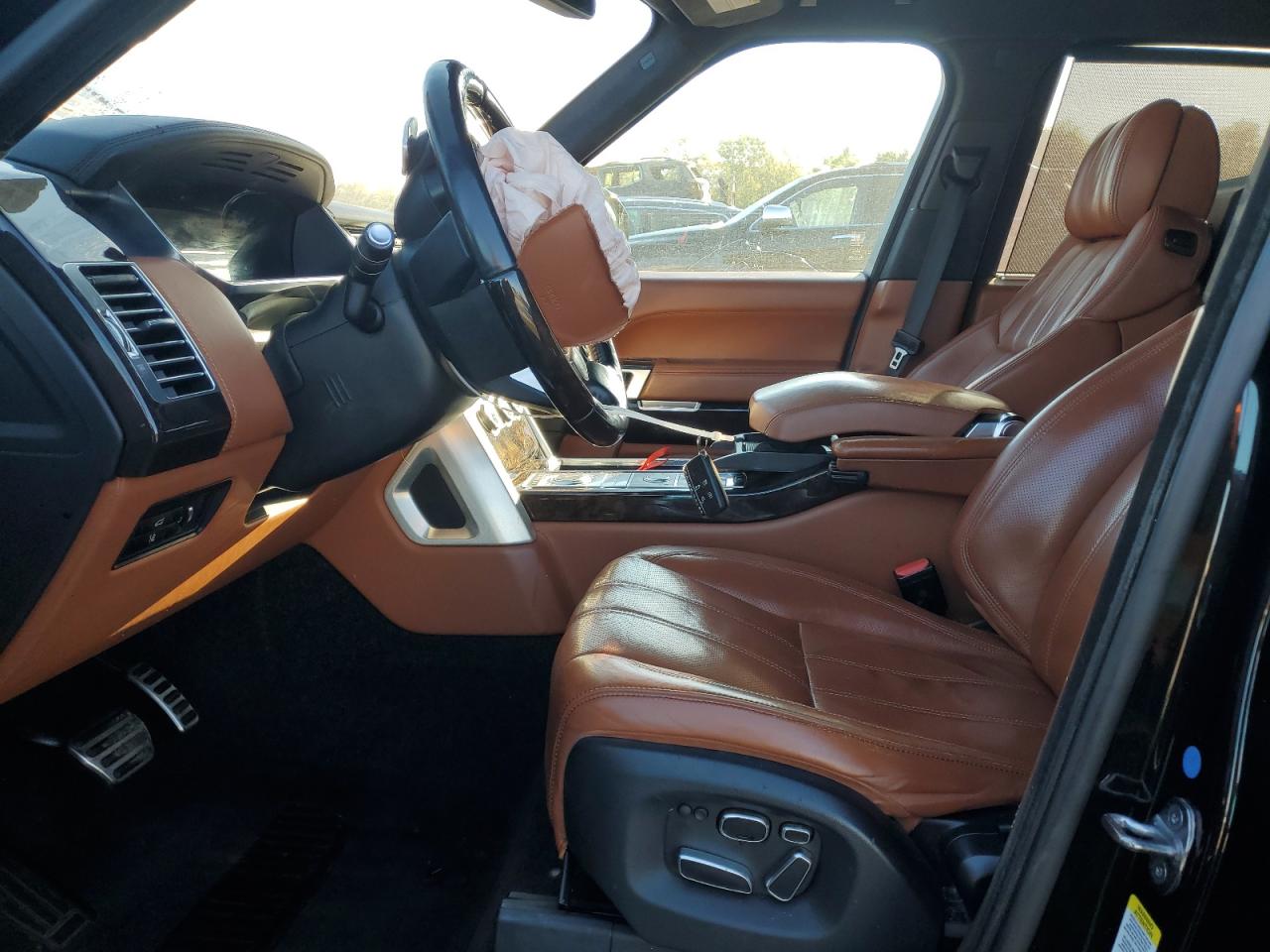 LAND ROVER RANGE ROVER AUTOBIOGRAPHY