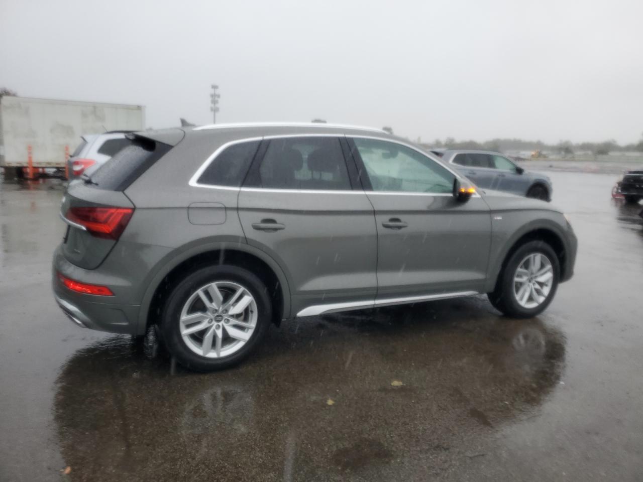 AUDI Q5 PREMIUM 45