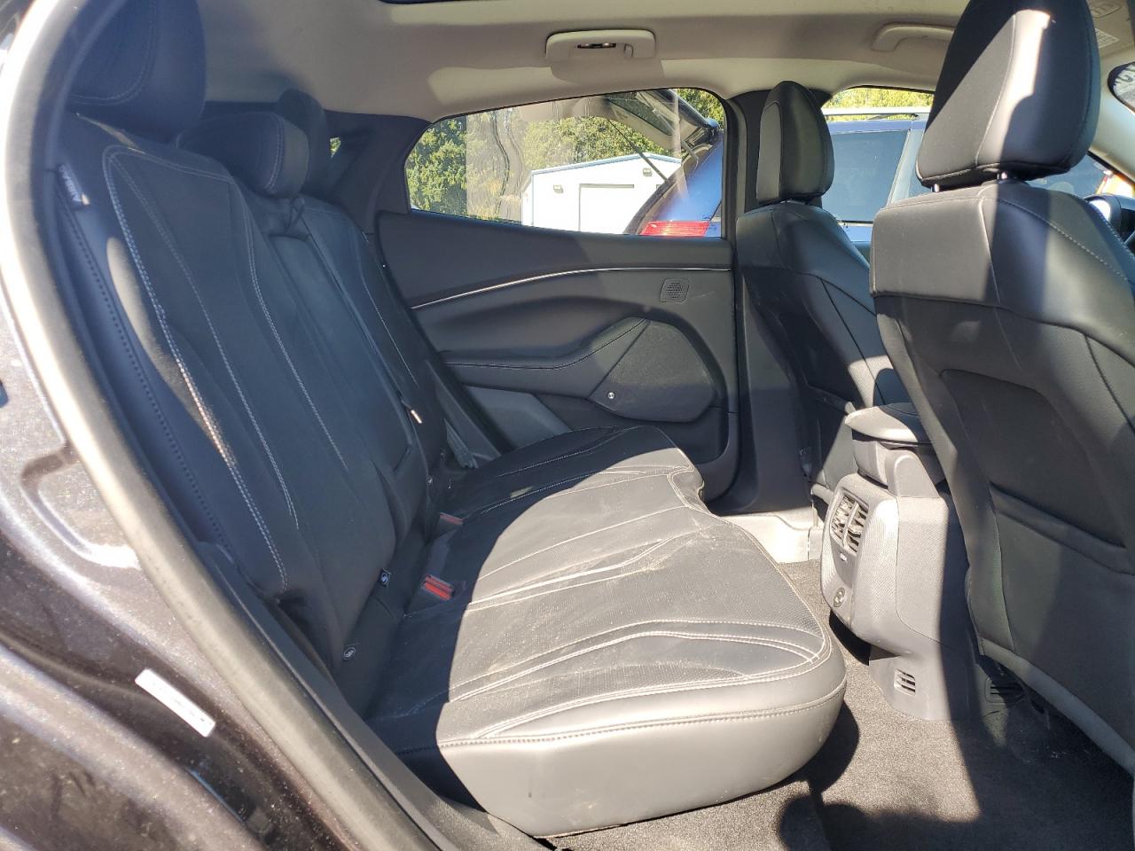 FORD MUSTANG PREMIUM