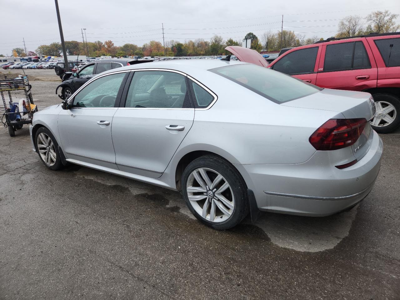 VOLKSWAGEN PASSAT SE