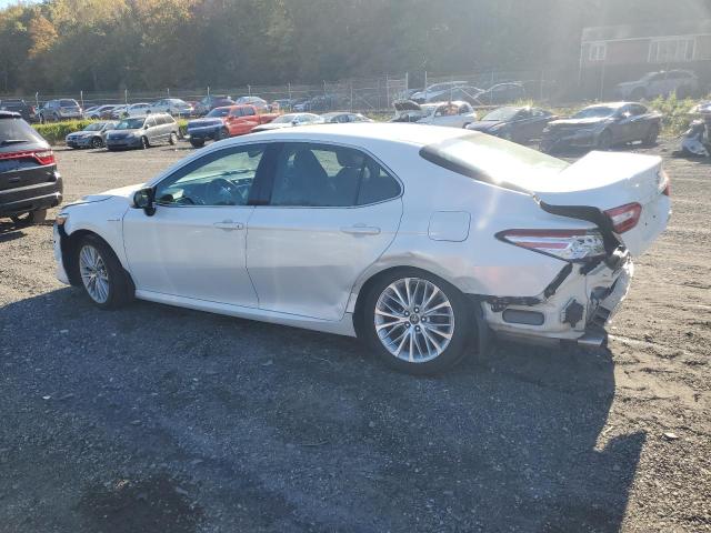 2018 TOYOTA CAMRY HYBR 4T1B21HK9JU008733