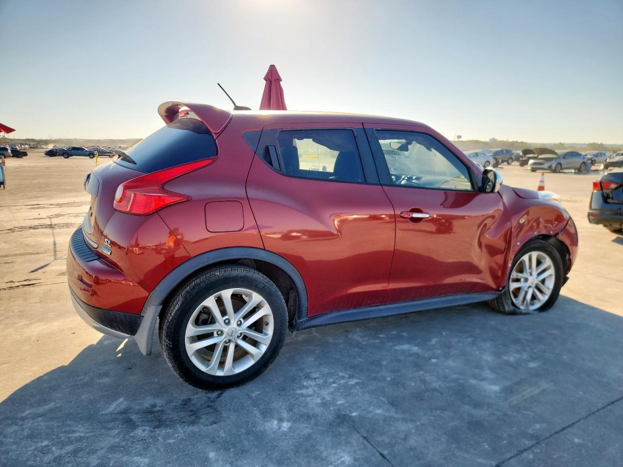 NISSAN JUKE S