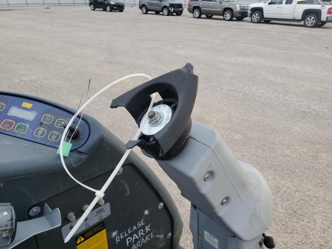 Lot #3291632255 2022 NILFISK SC6500