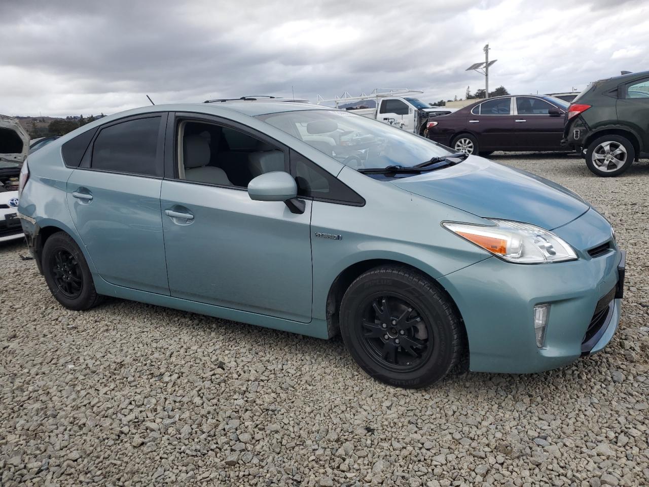TOYOTA PRIUS