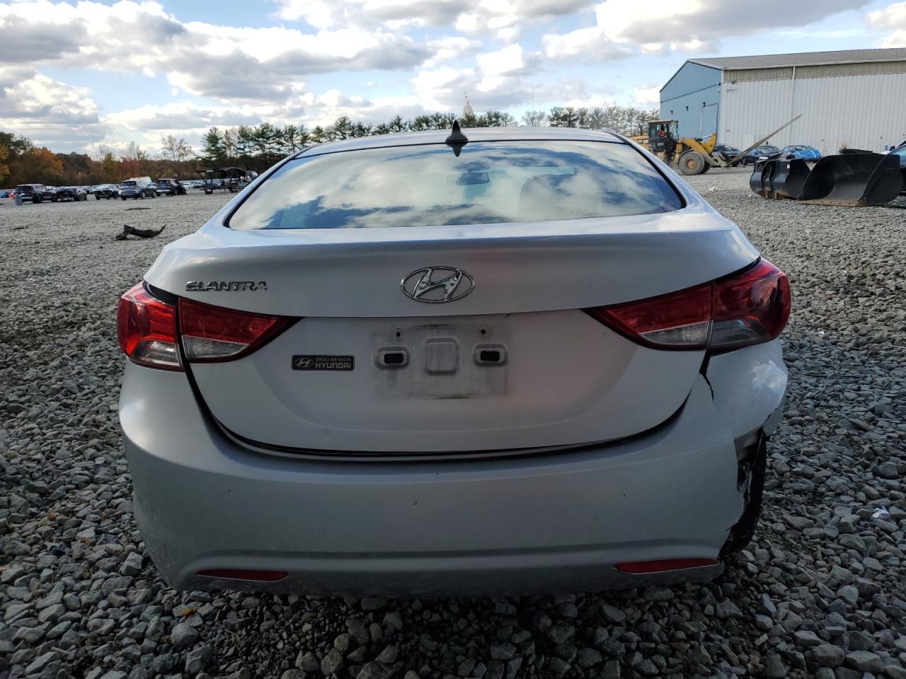 HYUNDAI ELANTRA GLS
