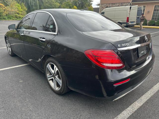 2019 MERCEDES-BENZ E 300 4MAT WDDZF4KB8KA588938