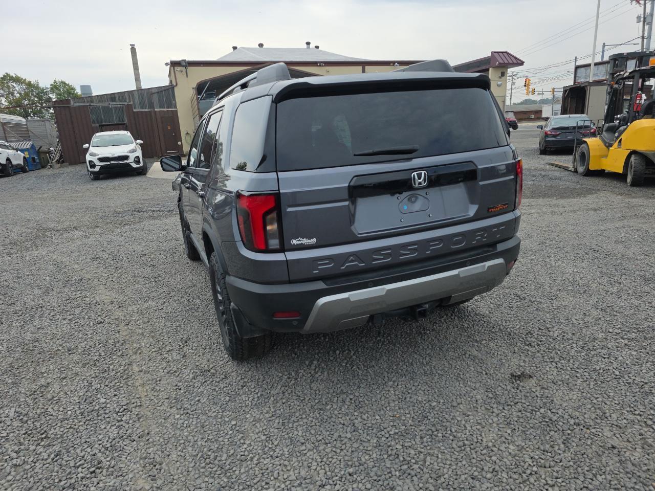 HONDA PASSPORT TRAIL SPORT