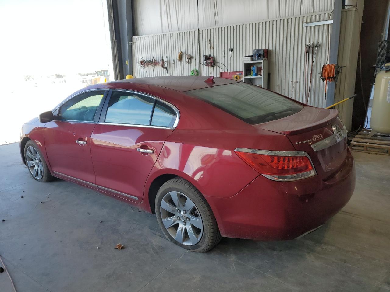 BUICK LACROSSE PREMIUM