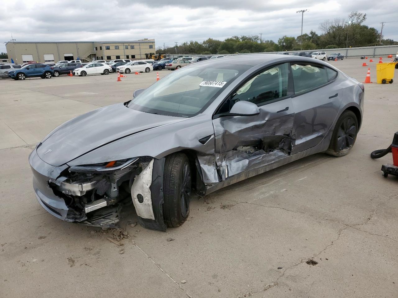 Lot #3290468859 2025 TESLA MODEL 3